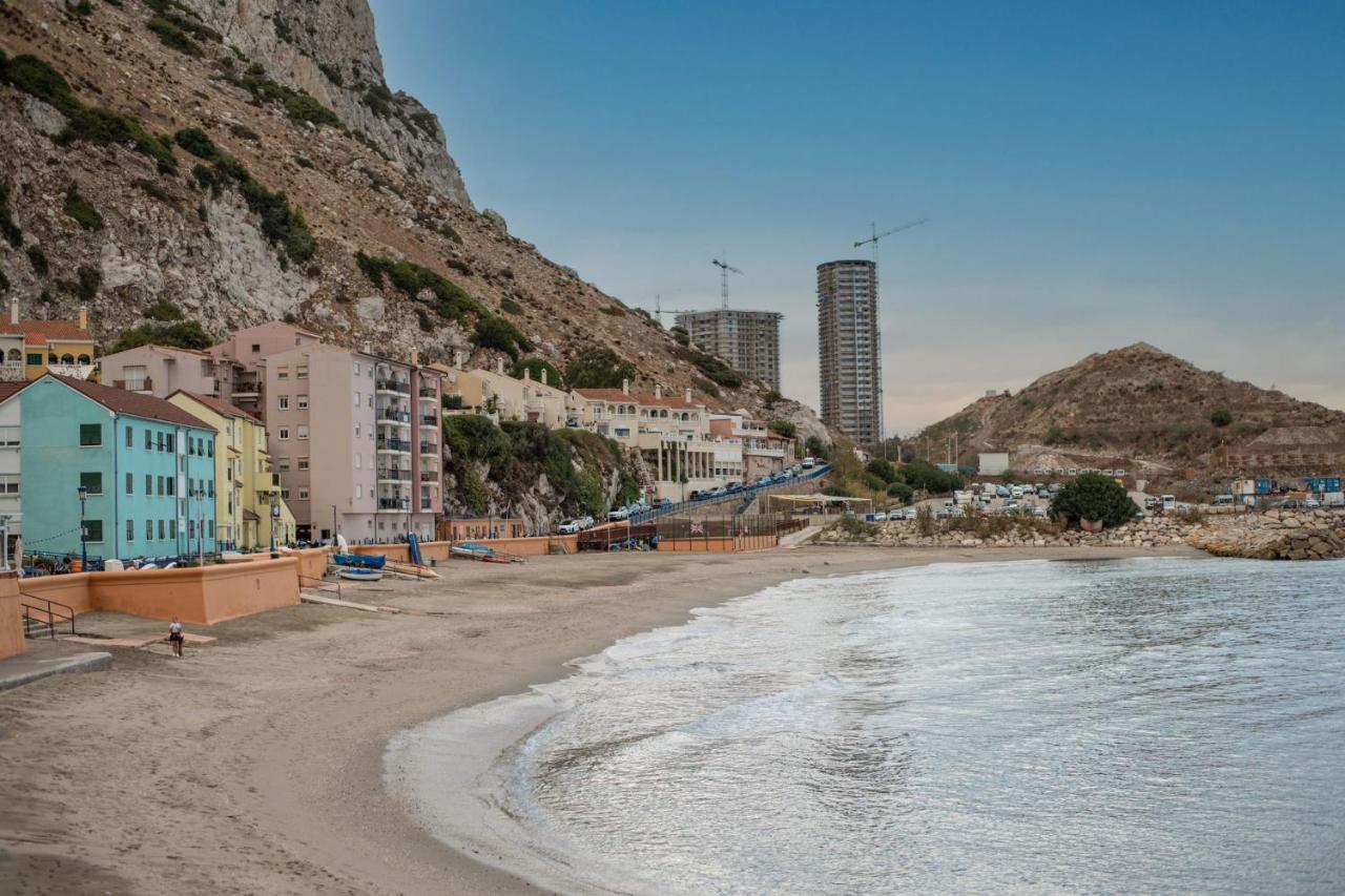 Beachfront Maisonette Gibraltar Extérieur photo