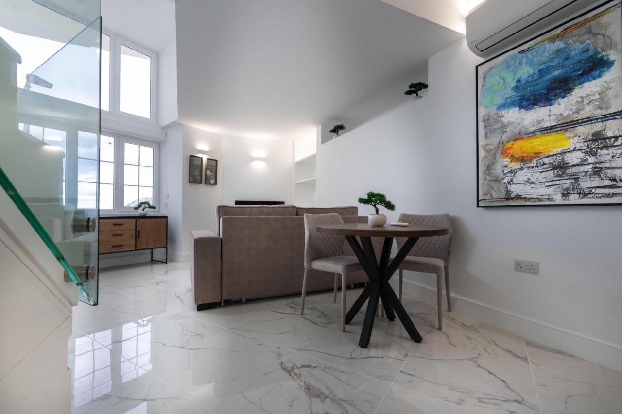 Beachfront Maisonette Gibraltar Extérieur photo